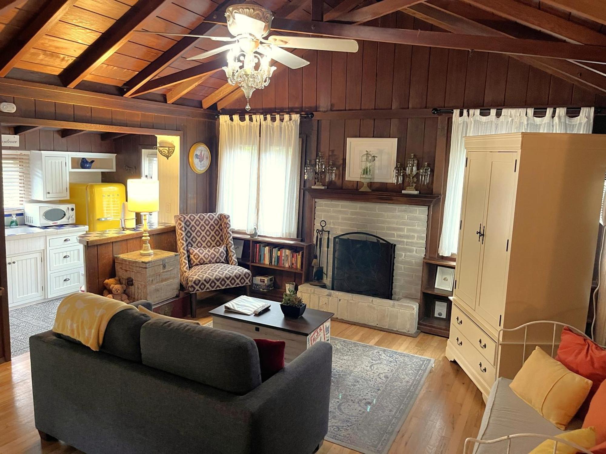Redwood Hollow Cottages サンディエゴ エクステリア 写真
